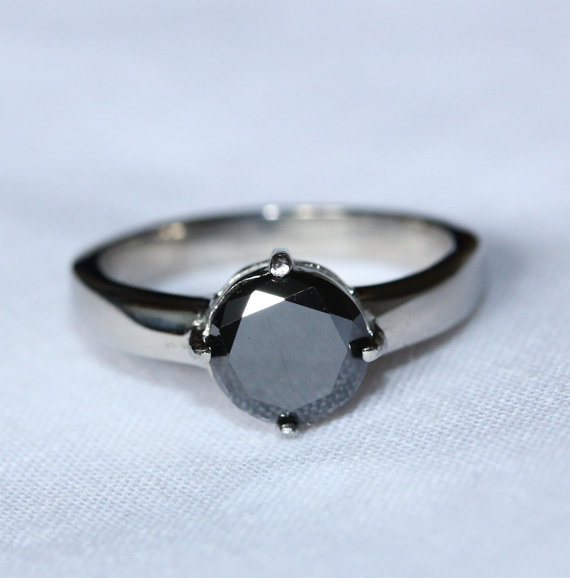 Mariage - 2ct Black Diamond Solitaire ring in Titanium or White Gold - engagement ring - wedding ring - handmade ring