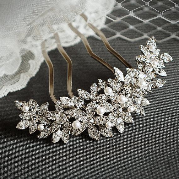 Hochzeit - BEDELIA, Bridal Hair Comb, Crystal Flower Bridal Wedding Hair Accessories, Rhinestone and Pearl Wedding Hair Comb, Old Hollywood Style