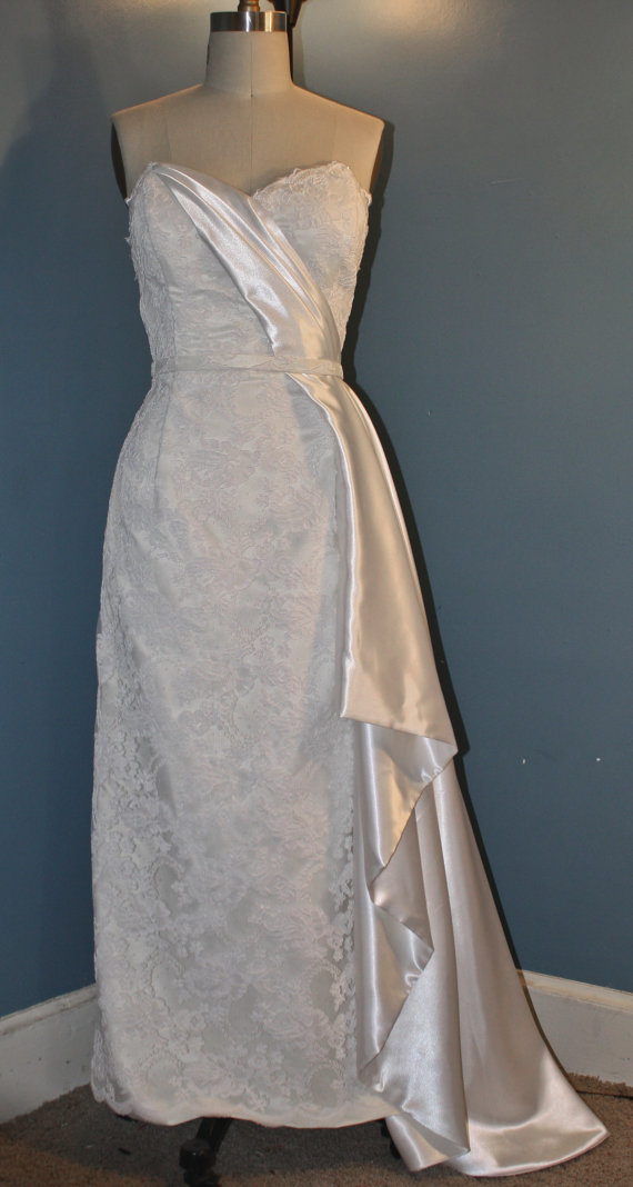 Wedding - Pinup Wedding Dress- Monroe-1950s Lace Column Dress-Sweetheart Neckline-Custom Made