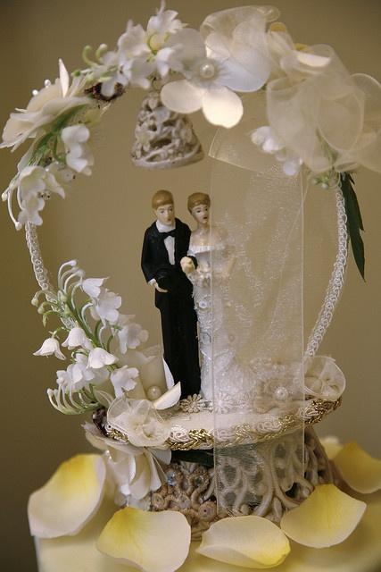 زفاف -  Vintage~Wedding Cake Toppers