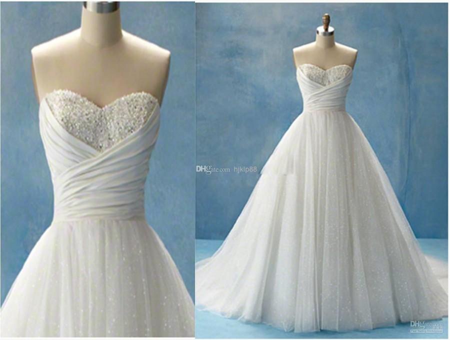 Mariage - Buy Cinderella Beach Wedding Dresses Glitter Ball Gown Sweetheart Ruched Beaded Tulle Disney Puffy Beach Wedding Dresses Online with the Low Price: $119.21 