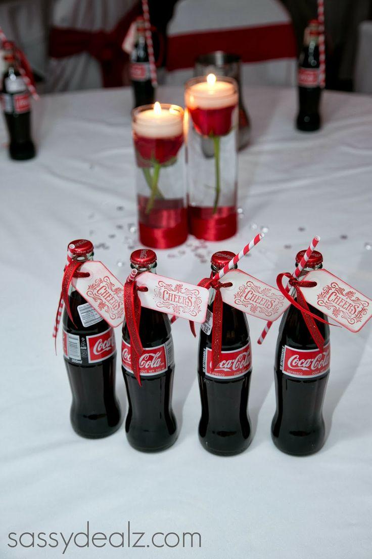 Hochzeit - DIY Coca-Cola Bottle Wedding Favor Idea