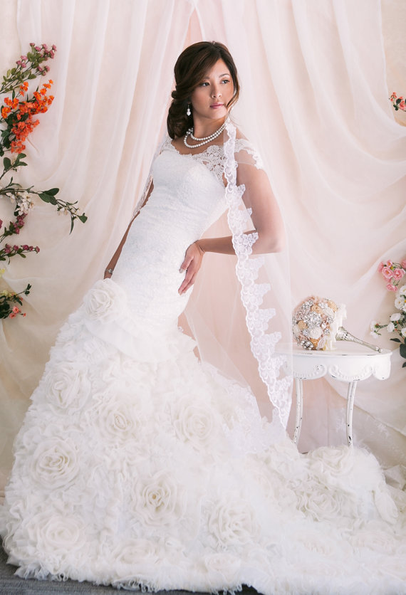 Mariage - Wedding Veil, Embroidered Lace Tulle Veil, Bridal Veil, White Veil