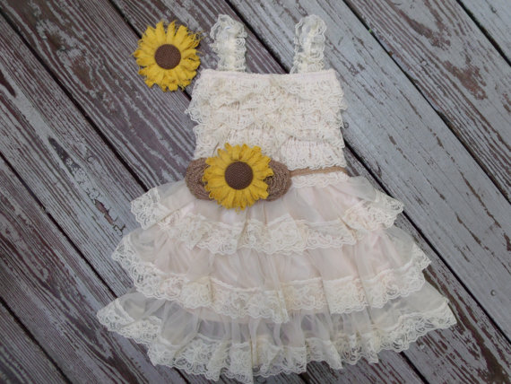 Mariage - Rustic Flower Girl Dress-Sunflower And Burlap Wedding-Sunflower Dress-Country Flower Girl Dress-Rustic Flower Dress-Sunflower Headband