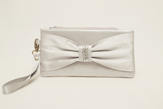 زفاف - Small size silver grey bow wristelt clutch,bridesmaid gift ,wedding gift ,make up bag,zipper