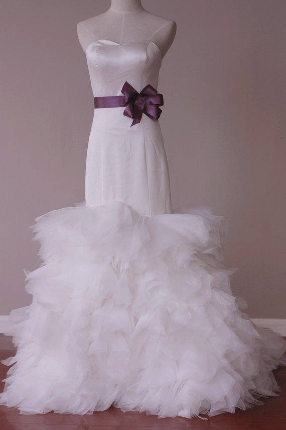 زفاف - Sweetheart Neck Line Sleeveless Satin and Tulle Wedding Dress Bridal Gown in Light Ivory