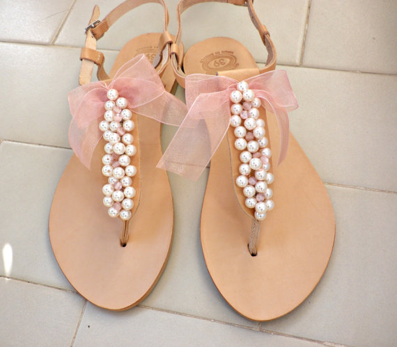 Mariage - Summer wedding sandals -Pearl sandals -Bridesmaids sandals - Bridal party sandals- Pink pearls sandals -Pearls Bow decoreted sandals