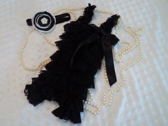 Hochzeit - Ready to ship baby infant girl size S black lace ruffle romper & headband w/ singed black/white bling flower Wedding Flower Girl :Portrait