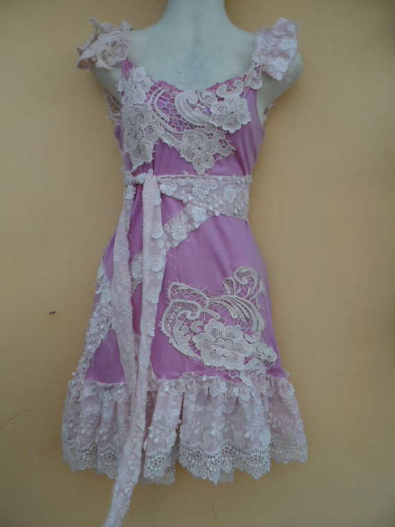 Mariage - 20%OFFvintage inspired shabby chic cotton dress,,,small to firmer 36" bust..FREE SHIPPING
