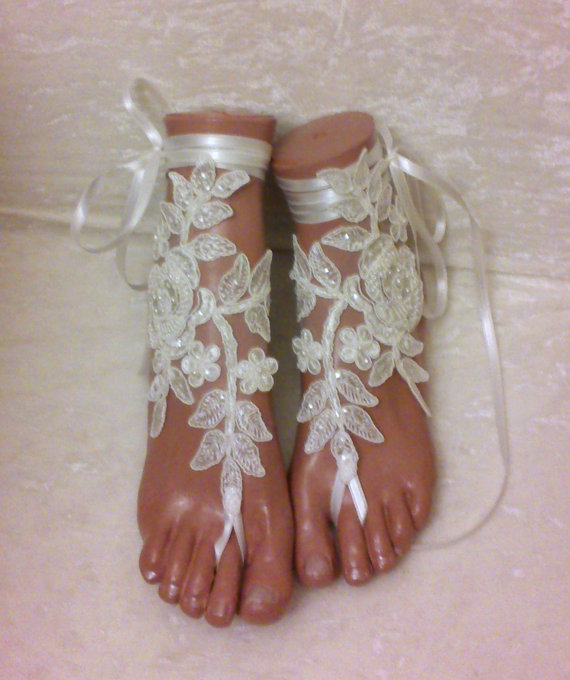 زفاف - Free ship ivory or white Beach wedding barefoot sandals wedding shoe prom party steampunk bangle beach anklets, bridal accessories