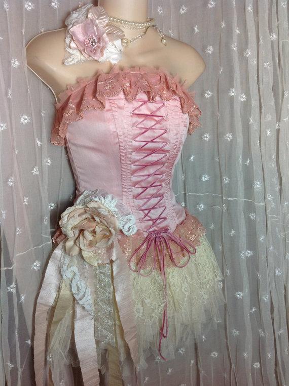 Wedding - Couture corset//pink burlesque corset//photo prop//by Elena