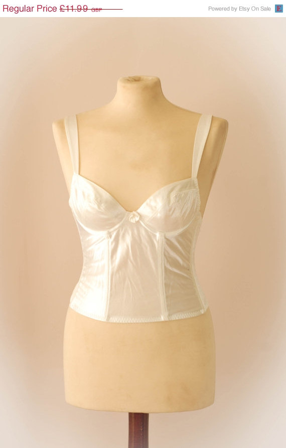 Wedding - Vintage White Stretch Satin Boned Bridal Corset - U.K Size 32B