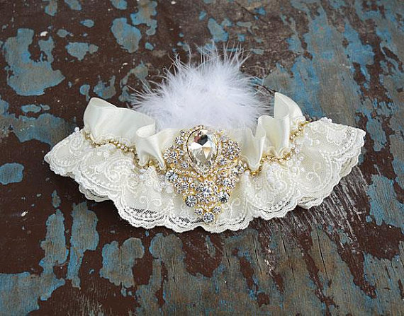 Hochzeit - Wedding leg garter, Wedding accessoaries, Bridal garter , Bridal lace, İvory lace garter, Wedding shine garter