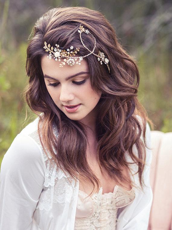 Wedding - Jeweled hair brooch, wedding floral head piece, crystal hair jewelry, flower hair vine, gold hair accessory, bohemian wedding - Lalie
