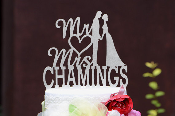 Mariage - Wedding Cake Topper Monogram Mr and Mrs cake Topper Design Personalized with YOUR Last Name 047