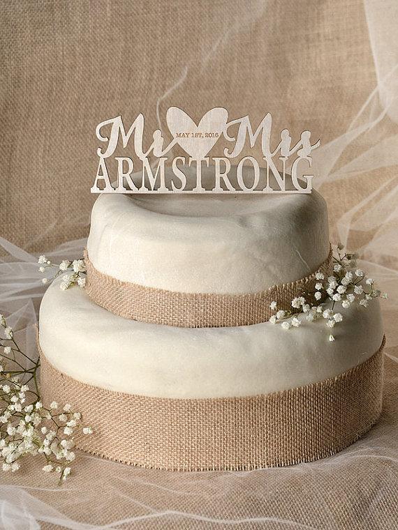 Mariage - Rustic Cake Topper, Wood Cake Topper,  Mrs and Mrs Cake Topper,   Heart Cake Topper, Wedding Cake Topper, Love cake topper