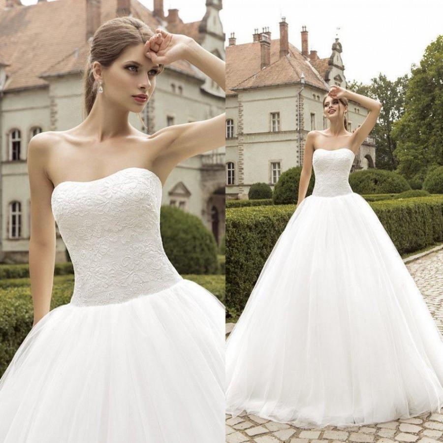 Wedding - Strapless Wedding Dresses Plus Size 2015 Cheap Lace Backless Simple Bridal Ball Gowns Ivory Dress Vintage Long Train Sexy Vestidos De Noiva Online with $124.61/Piece on Hjklp88's Store 