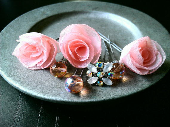 Wedding - Sale- Wedding Hair Pins Pink Roses Bridal Veil Pins
