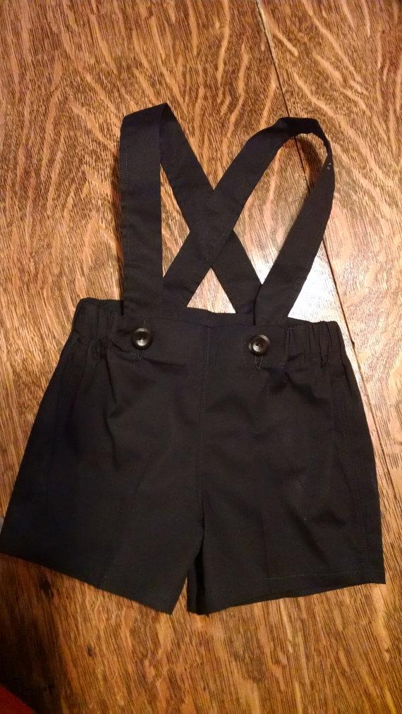 Mariage - Boys black shorts, boys suspender shorts, ring bearer shorts,,  available to order 12m,18m 2t, 3t 4t, 5t