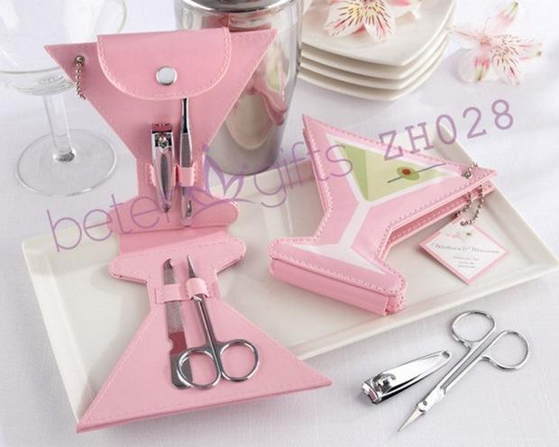زفاف - Free Shipping 50box Pink Polka Dot Purse Manicure Set doorgift and wedding favor and party favor ZH028 from Reliable favor suppliers on Shanghai Beter Gifts Co., Ltd. 