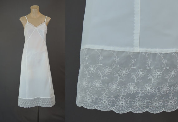 Hochzeit - sz34 Rayon and Nylon Blend White Taffeta Slip - Vintage 1950s NOS- wide embroidered trim - by Bouquet Lingerie