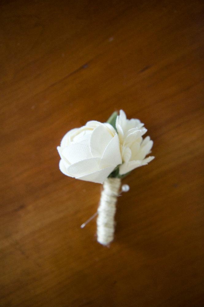 Hochzeit - Fabric Flower Boutonniere, Groom Accessory, Wedding Details