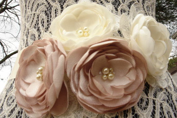 Hochzeit - Champagne Ivory Bridal Flower Brooch OR Hair Clip Bridal Flower Hair Clip with Pearls Crystals Champagne Hair Accessory