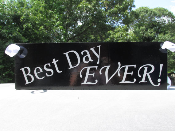 Mariage - Ring Bearer Sign / Ring Holder / "Best Day Ever!" / Graduation Sign / Painted Solid Wood / Wedding Prop / Flower Girl / Engagement