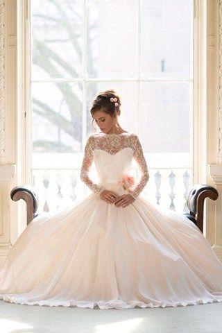 Hochzeit - Best Designer Wedding Dresses 2014 (BridesMagazine.co.uk)