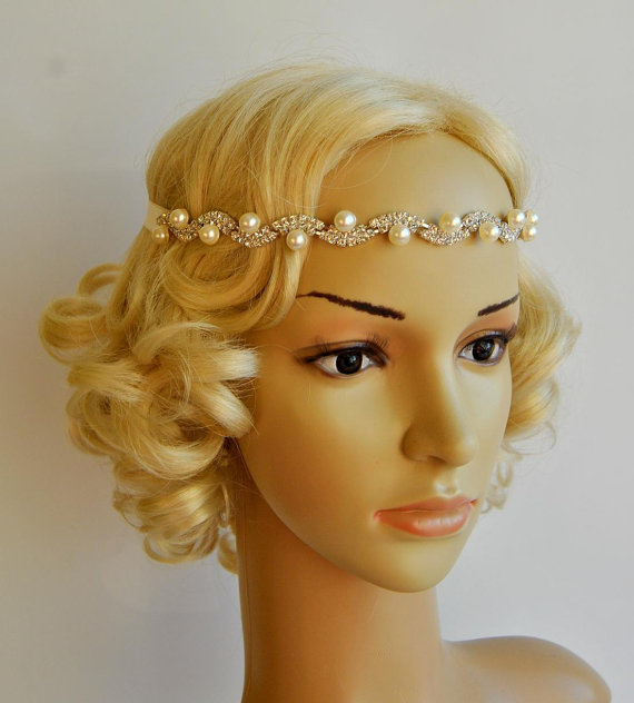 Hochzeit - Rhinestone Pearls Headband, Wedding Crystal  Bridal bridesmaid Headband, Wedding Headpiece, Halo Bridal Headpiece, 1920s Flapper headband