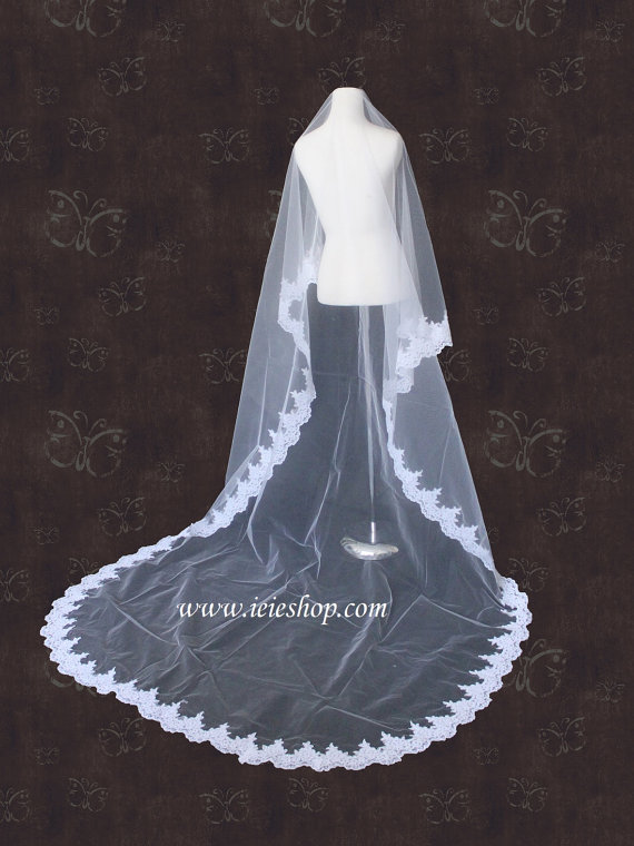 Wedding - Waltz Length Lace Edge Mantilla Wedding Veil 
