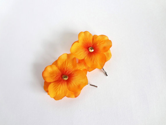 Hochzeit - Tangerine Orange Hydrangea Flowers Hair Pins or Shoe Clips