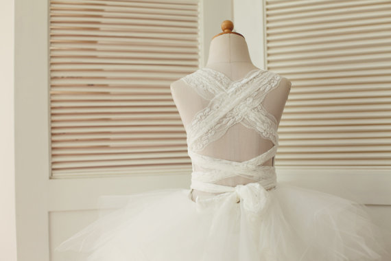 Hochzeit - Backless Lace Tulle Flower Girl Dress Children Toddler Party Dress for Wedding Junior Bridesmaid Dress
