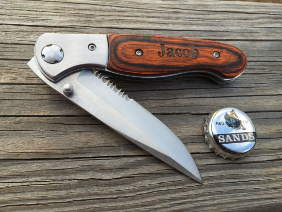 Mariage - 1 Personalized Pocket Knife with clip,Groomsmen Gift, Best Man Gift,Survival Knife,Hunting Knife,Fishing Knife, Father's Day For Wedding