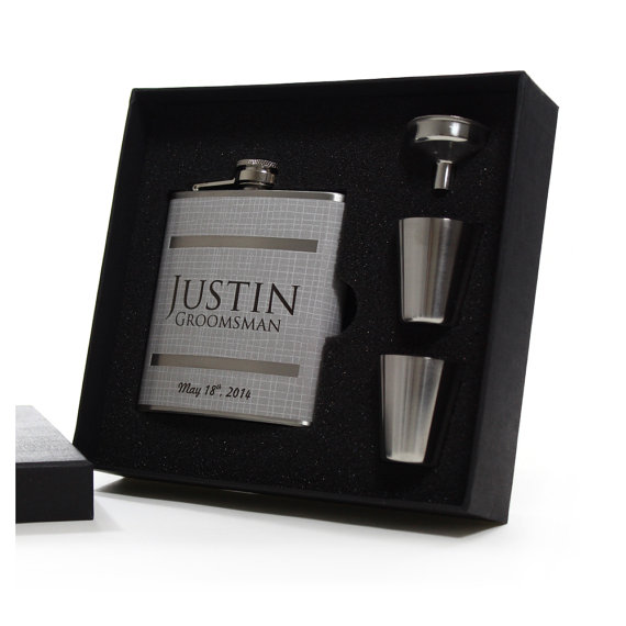 زفاف - Flask for Groomsmen, Gray Weave Flask Gift Set