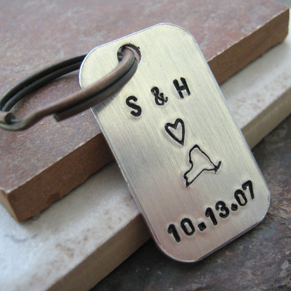 Wedding - Couples Anniversary STATE key chain, Choose from fifty states, United States jewelry, personalize with your initials and wedding date