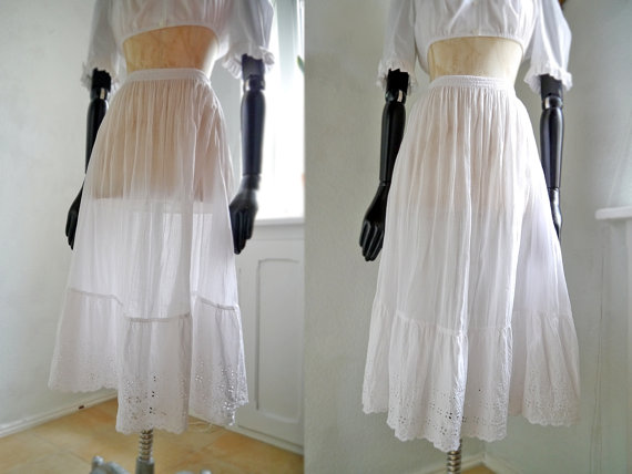 Hochzeit - Sheer Cotton Gauze Slip Skirt White cotton and Lace half SLIP Ruffle Skirt Petticoat White Dirndl skirtTrachten Bavaria Pioneer Lingerie
