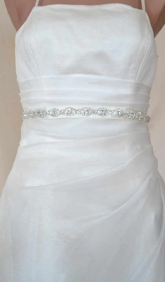 Hochzeit - Elegant Eyes Rhinestone Beaded Wedding Dress Sash Belt