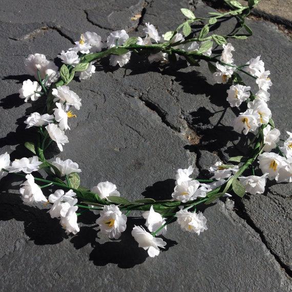 Mariage - White flower crown for music festival /wedding accessory / crown hair wreath  /halo/ / Garden party/hippie flower crown /