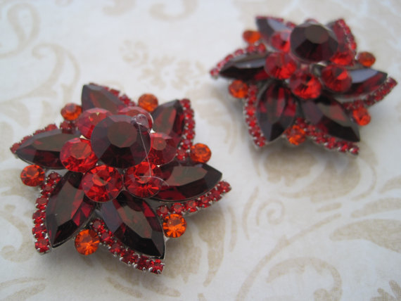 زفاف - Ruby red rhinestone flower shoe clips