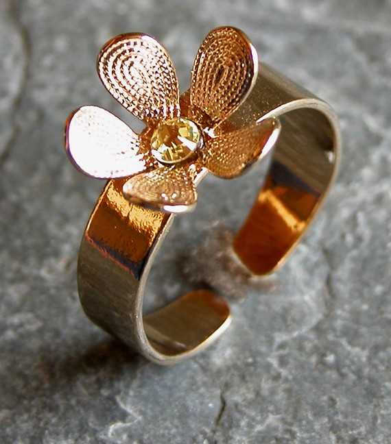 زفاف - Adjustable Ring ,Gold Flower Ring, Hand Made gold Ring With Sparkling Crystal,Bridesmaid Ring,Wedding Party ,Wedding Jewelry