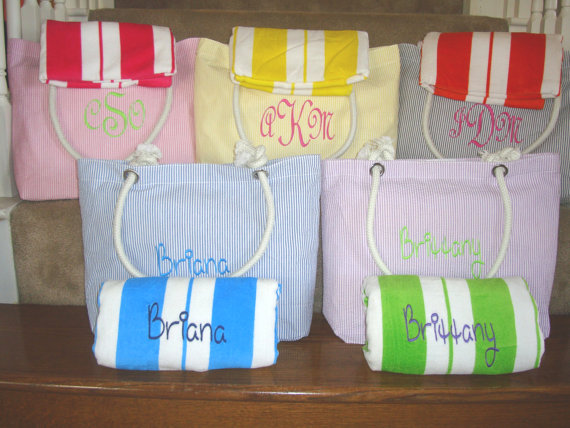 زفاف - Bridesmaid Gift Set, Navy Beach Bag and Beach Towel Embroidered for Bridesmaids Gifts