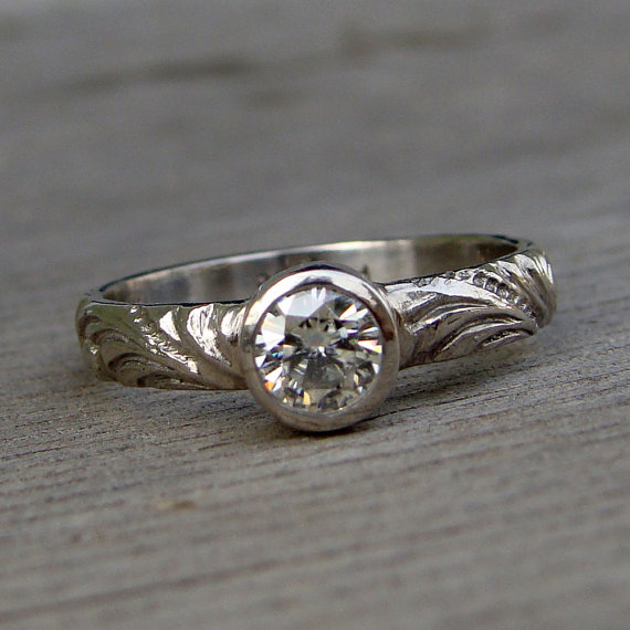 Mariage - Delicate Moissanite and 950 Palladium Engagement or Wedding Ring - Eco-Friendly Diamond Alternative - Made To Order