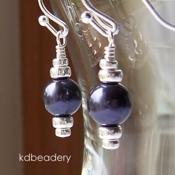 Свадьба - Pretty Purple Pearls. Swarovski Pearl and Sterling Silver Earrings. Bridal Party.