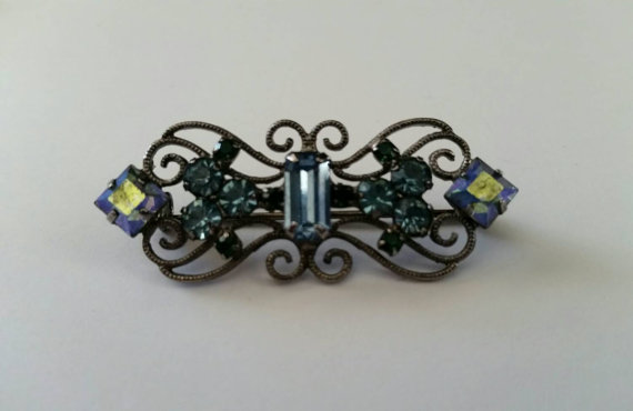زفاف - 50% SALE Vintage Wedding Brooch..Wedding Pin..Bridal Brooch..Bridal Pin..Bridal Sash Pin..Art Deco Brooch..Swarovski Crystal 80s Jewelry NOS