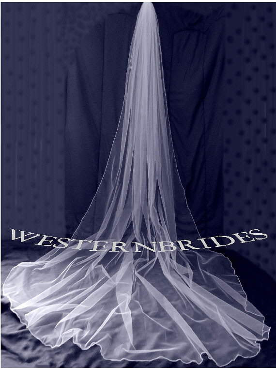 Wedding - 1 TIER CATHEDRAL Veil . White, ivory, Diamond white. Ready to wear on silver comb