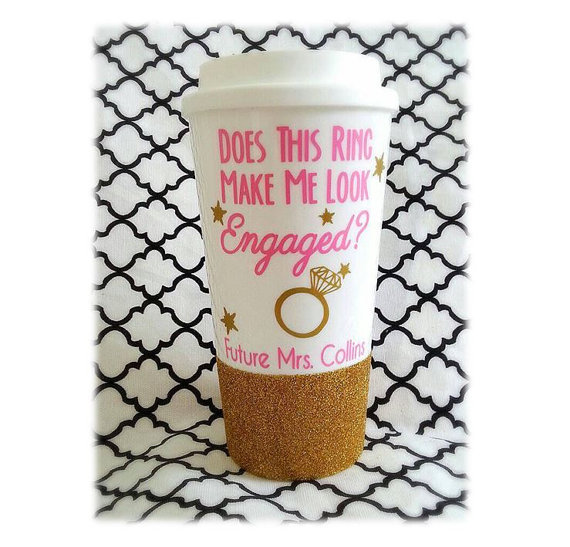 Hochzeit - Does This Ring Make Me Look Engaged, Engagement Gift, CUSTOM Glitter Mug, Bride to Be Mug, Glitter Dipped Mug, Glitter Mug, Bride Mug