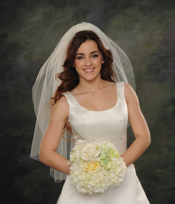 Hochzeit - Ivory Elbow Bridal Veils 1 Layer 34 Single Layer White Wedding Veils 72 Wide Illusion HeadPiece