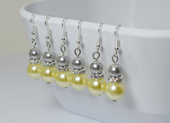 Hochzeit - Pearl Dangle Earrings, Gray and Yellow Pearl Earrings, bridal jewelry, pearl bridal earrings, gray pearl and crystal jewelry, pearl earrings