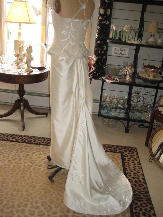 زفاف - Bridal Wear Cashmere and Embroidered Satin Appliqued Bridal Bustier FREE SHIPPING